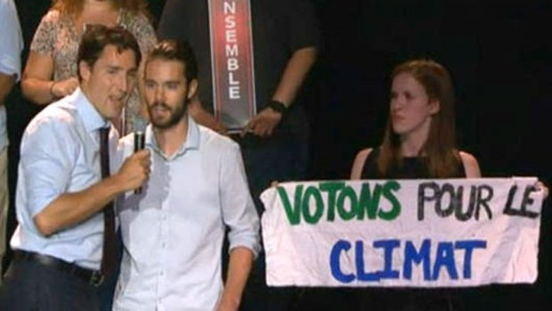 trudeau-climate-change-protesters